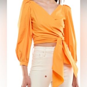 NWT  WAYF Jada Balloon Sleeve Wrap Crop Top - Color : Cantaloupe